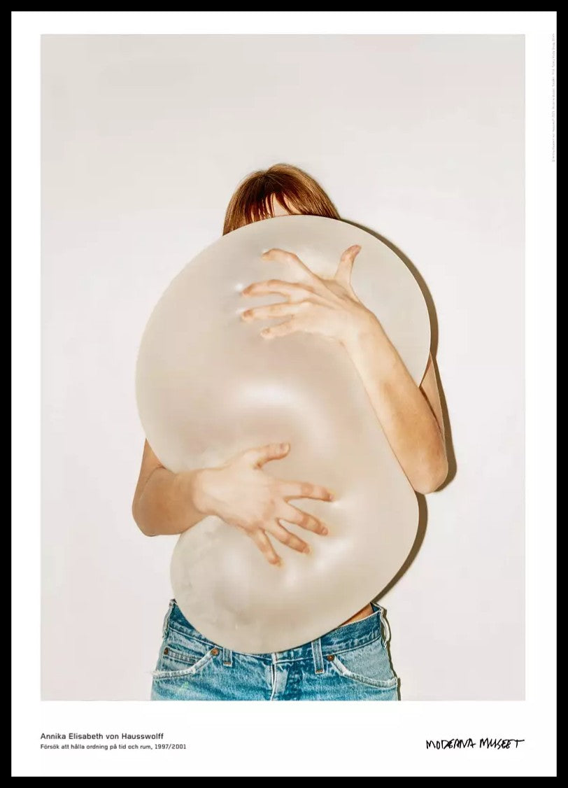 Annika Elisabeth von Hausswolff / Attempting to Deal with Time and Space